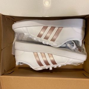 Adidas Cloudfoam Advantage Rose Gold - NEVER WORN!